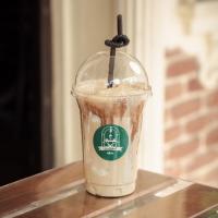 شیک اسپرسو و بادام زمینی