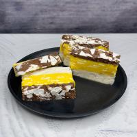 بستنی سنتی خامه ای برشی