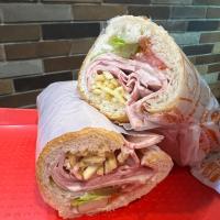 ساندویچ ژامبون گوشت سرد