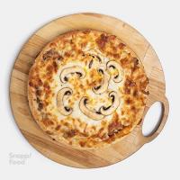 پیتزا گوشت و قارچ آمریکایی