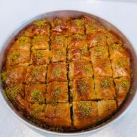 باقلوا پسته ای ظرفی