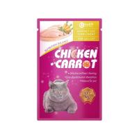 پوچ گربه N4P با طمع مرغ و هویج