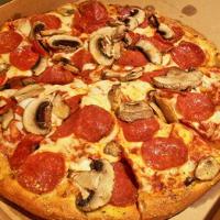 پیتزا پپرونی ایتالیایی