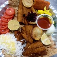 خوراک ماهی شیر