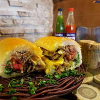 ساندویچ فیله مرغ ویژه
