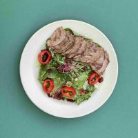 سالاد استیک گوساله