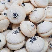 شیرینی برنجی 1 کیلوگرم (30 تا 35 عدد)