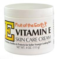 کرم مرطوب کننده ویتامین E وزن 113 گرم