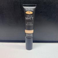 کرم پودر ایزادورا شماره 18