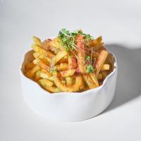 سیب زمینی سرخ کرده با سس بازلیکو