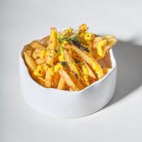 سیب زمینی سرخ کرده با سس چدار