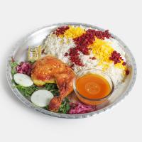 زرشک پلو با ران مرغ سرخ شده