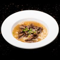 سوپ نودل گوشت