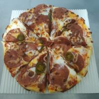 پیتزا پپرونی امریکایی