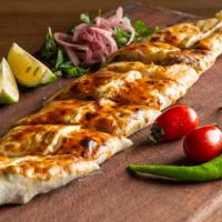 پیده کاوورما(Kavurmalı Pide)