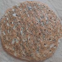 نان سنتی سبوس دار سیاه دانه