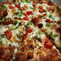 پیتزا قارچ و مرغ آمریکایی