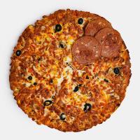 پیتزا پپرونی کلاسیک