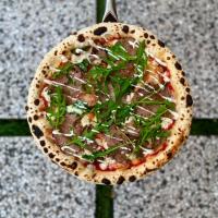 پیتزا بیستکا (سیر و استیک) ناپولیتن