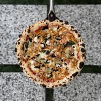 پیتزا توسکانی (مرغ و زیتون)  ناپولیتن