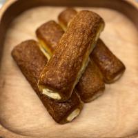 شیرینی کره ای لوله ای