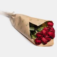 دسته گل رز قرمز 10 شاخه