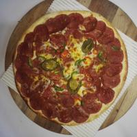 پیتزا پپرونی امریکایی 23 سانتی متری