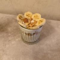 ماست و گرانولا