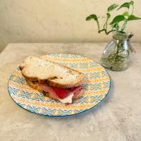 ساندویچ بیکن گوشت