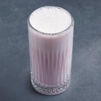 شیر موز توت فرنگی