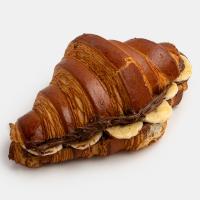 کروسان موز شکلات