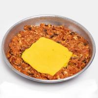 املت با پنیر گودا یک نفره (2 عدد تخم مرغ)