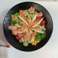 سالاد سالمون آواکادو