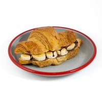 کروسان موز شکلات