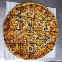 پیتزا قارچ و گوشت آمریکایی