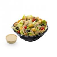 سالاد سزار با مرغ گریل