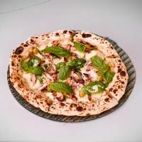 پیتزا چیکن ناپولیتن ایتالیایی