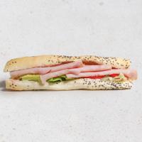 ساندویچ ژامبون بوقلمون سرد