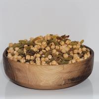 نخودچی کشمش