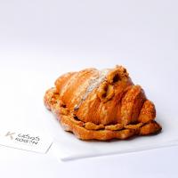 کروسان بادام زمینی،شکلات 