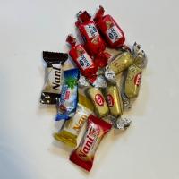 میکس شکلات های پذیرایی