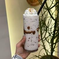 شیک شکلات فندق