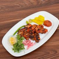 کتف و بال کبابی اسپایسی با دورچین