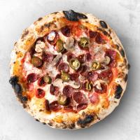 پیتزا پپرونی تخمیری ایتالیایی