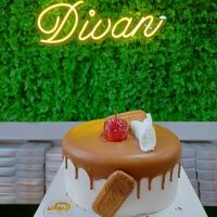 کیک لوتوس متوسط