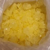 نبات زعفرانی خرد شده