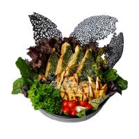 سالاد سزار با فیله مرغ گریل شده