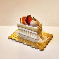 شیرینی تر میوه ای وانیلی