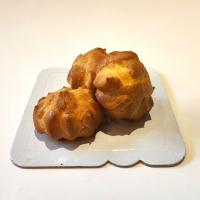 شیرینی نان خامه ای