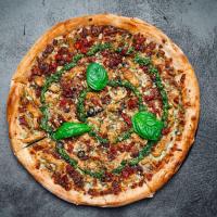 پیتزا چیکن پستو ایتالیایی